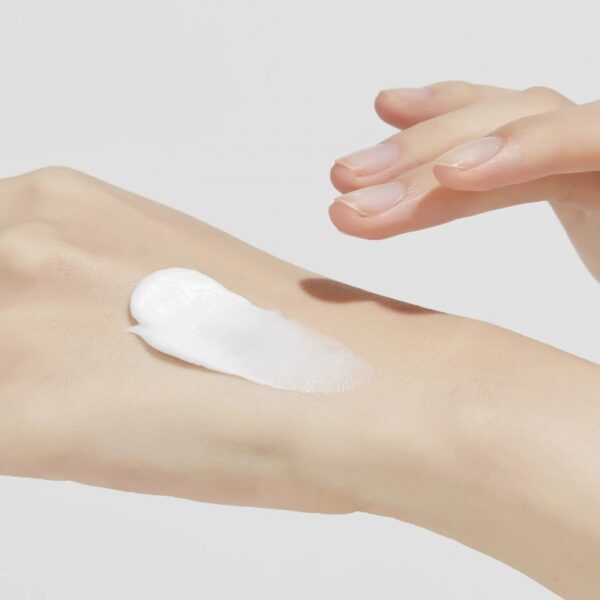 ACWELL Žemo rūgštingumo, pH lygį balansuojančios valomosios putos "pH Balancing Soothing Cleansing Foam" - Image 3